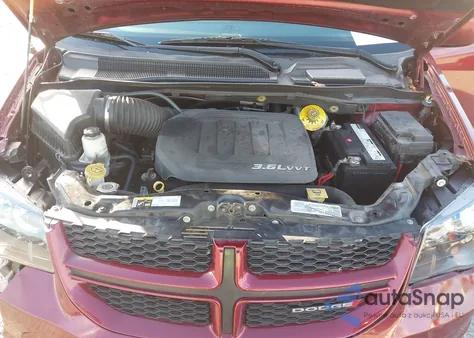 2019 Dodge Grand Caravan Gt z USA, uszkodzony, nr VIN 2C4RDGEG9KR534911